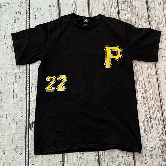 Andrew McCutchen Pittsburgh Pirates Majestic MLB Baseball Tshirt - Picture 1 of 6